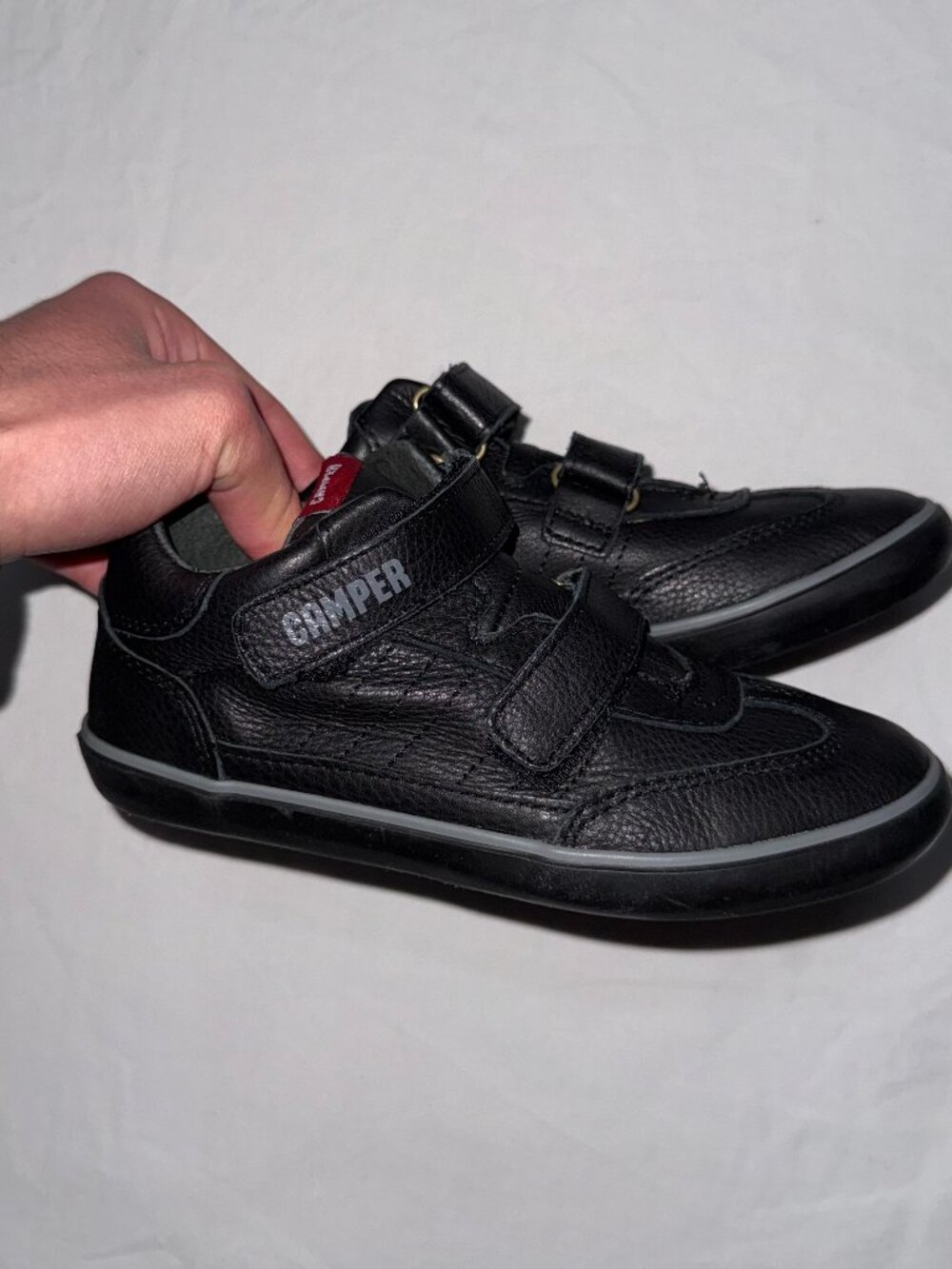 Camper Kids Pelotas Persil Black Leather Sneakers Hook Loop US 1 EU 32 Boys